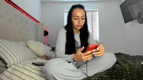 Bella Black online show from 04/07/26, 04:51