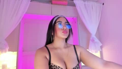  Bella  online show from 05/16/26, 08:07
