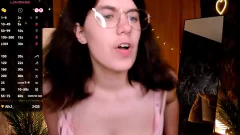 hello guys im Bella online show from 07/30/26, 09:19