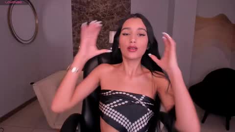  Bella C  online show from 03/02/25, 11:53