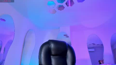  Bella C  online show from 07/21/26, 07:49