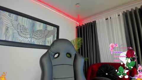 Snapshot of belladiamond18 chatting on 01/31/25, 04:14 TELL ME GODDESS NEXT Transmission 01122024 9PM TO 4AMColombian hour THANKS Follow me online show from 01/31/25, 04:14