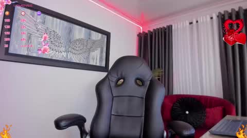 Snapshot of belladiamond18 chatting on 02/26/25, 02:37 TELL ME GODDESS NEXT Transmission 01122024 9PM TO 4AMColombian hour THANKS Follow me online show from 02/26/25, 02:37