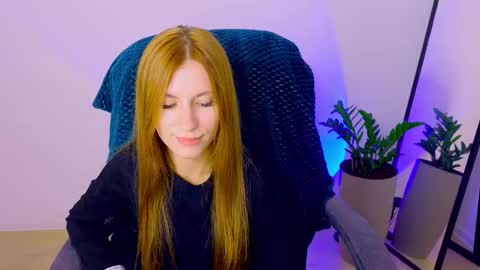 BellaFoxi online show from 09/15/25, 04:29