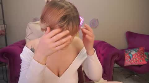 Bella online show from 02/27/26, 02:17