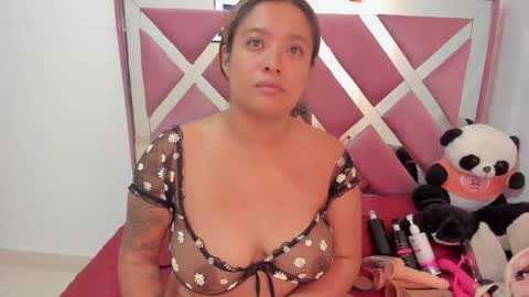 bellalumi online show from 01/16/26, 03:10