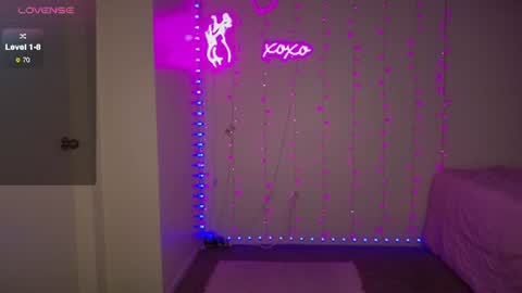 Bella Monroe online show from 06/21/26, 03:53