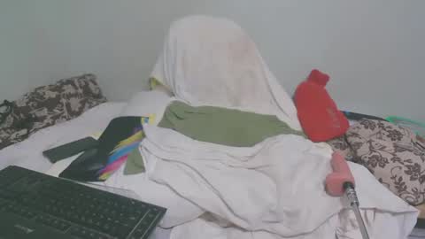 BELLAMORENA06 online show from 02/06/25, 04:53