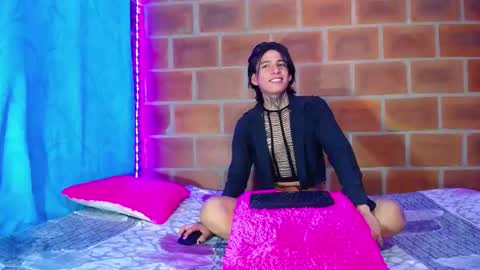 bellamy_094 online show from 09/25/25, 06:11