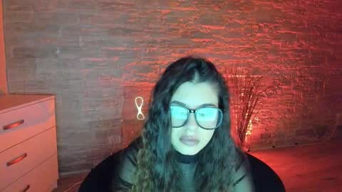 BellaNoir  online show from 01/08/26, 05:43