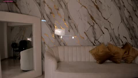  Bella Rose  online show from 11/11/25, 04:01