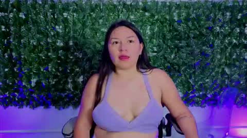 BellaRoux online show from 02/02/26, 12:04