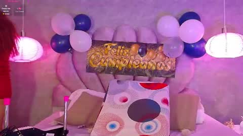 BellaSanderrs online show from 07/14/26, 11:16