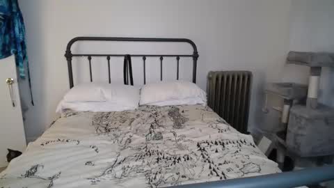 BellaStrange69 online show from 10/08/25, 02:42