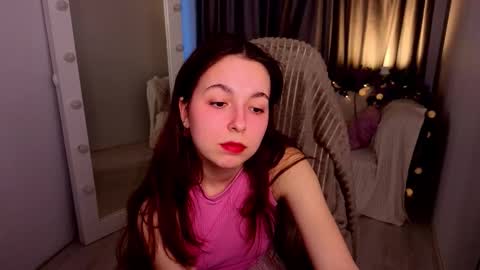 Bella online show from 03/27/26, 05:24