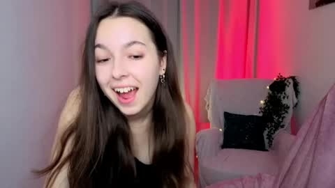 Bella online show from 05/29/26, 05:27