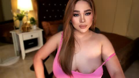 BELLA JONES online show from 04/11/26, 04:17