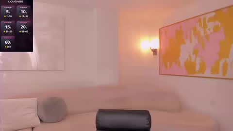 Bella online show from 03/18/26, 08:23