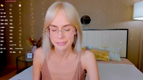 Bella online show from 05/17/26, 12:52