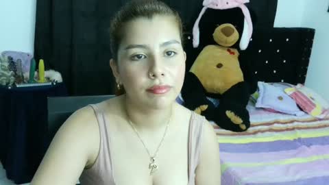 Snapshot of bellatrix_colen chatting on 01/30/25, 10:19 Aleja online show from 01/30/25, 10:19