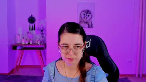 Snapshot of bellatrixllestrange chatting on 01/03/25, 08:01 Bella. Ntmu online show from 01/03/25, 08:01