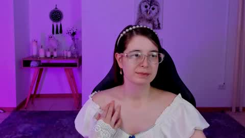 Snapshot of bellatrixllestrange chatting on 02/03/25, 10:43 Bella. Ntmu online show from 02/03/25, 10:43