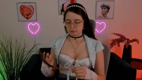 Snapshot of bellatrixllestrange chatting on 02/04/25, 11:16 Bella. Ntmu online show from 02/04/25, 11:16