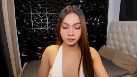bella online show from 07/12/26, 06:26