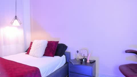 Snapshot of bellawild_ chatting on 02/21/26, 12:06 Bella Wild online show from 02/21/26, 12:06