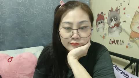 Bella online show from 02/19/25, 11:17