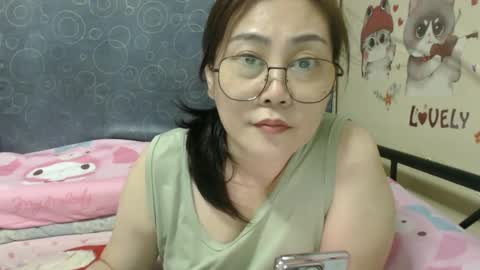 Bella online show from 03/10/25, 03:41