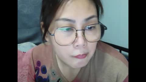 Bella online show from 05/18/26, 02:40