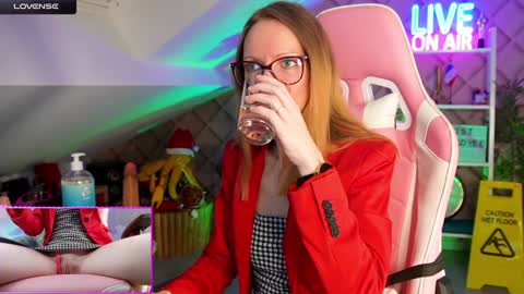 Snapshot of belle_alice chatting on 01/31/25, 07:39 Alice online show from 01/31/25, 07:39