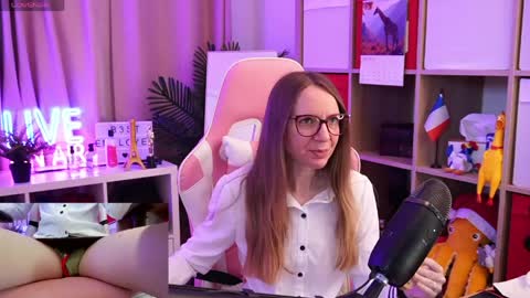 Alice online show from 04/08/26, 06:46