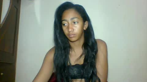 belle_annah online show from 07/04/26, 01:17
