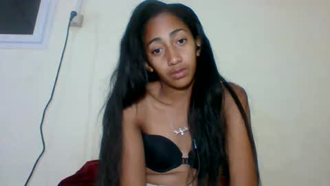 belle_annah online show from 07/14/26, 04:02