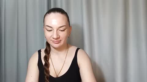 belle_fiesta online show from 02/22/26, 09:46