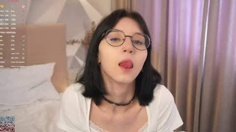 Bea online show from 03/30/26, 06:03