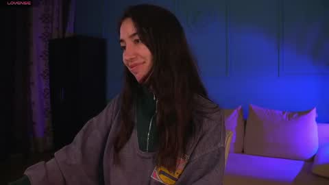 Bella online show from 04/15/26, 07:21