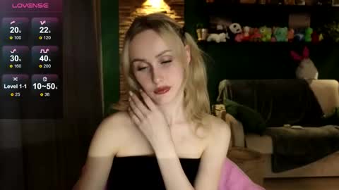 Belle online show from 11/19/25, 10:15