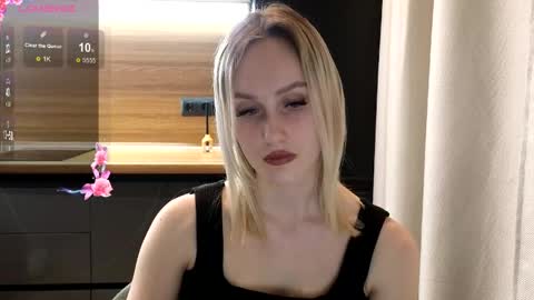 Belle online show from 04/16/26, 06:30