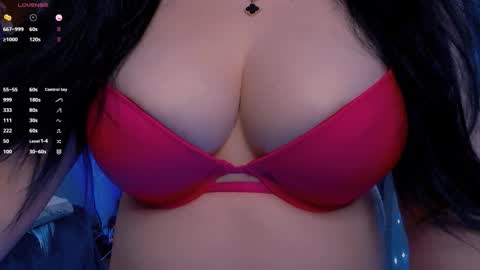 Snapshot of bellelovexx chatting on 11/28/25, 07:33 Hello I am kind friendly and cute girl online show from 11/28/25, 07:33