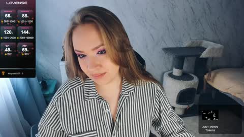 Your Annabelle Wolf  online show from 01/09/25, 11:14