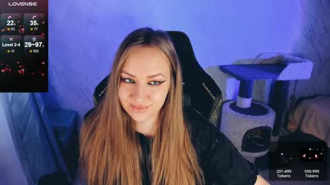 Your Annabelle Wolf  online show from 01/20/25, 06:42