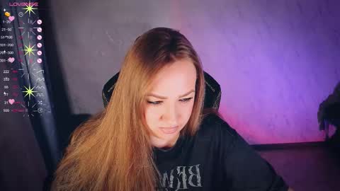 Your Annabelle Wolf  online show from 10/09/25, 04:16