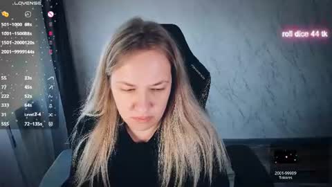 Snapshot of bellezza_ chatting on 07/16/26, 07:36 Your Annabelle Wolf online show from 07/16/26, 07:36