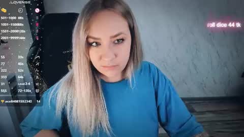 Snapshot of bellezza_ chatting on 07/21/26, 09:00 Your Annabelle Wolf online show from 07/21/26, 09:00