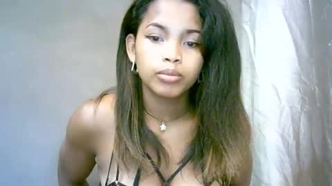 BelliBellahX online show from 04/16/26, 01:45