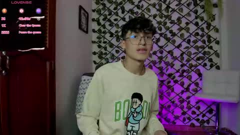 Neon online show from 12/22/25, 07:11