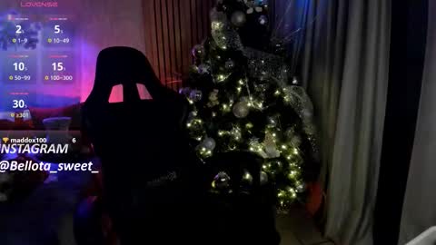  Bella  online show from 12/18/25, 01:44